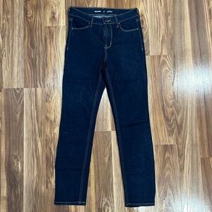 Size 2 Old Navy Jeans